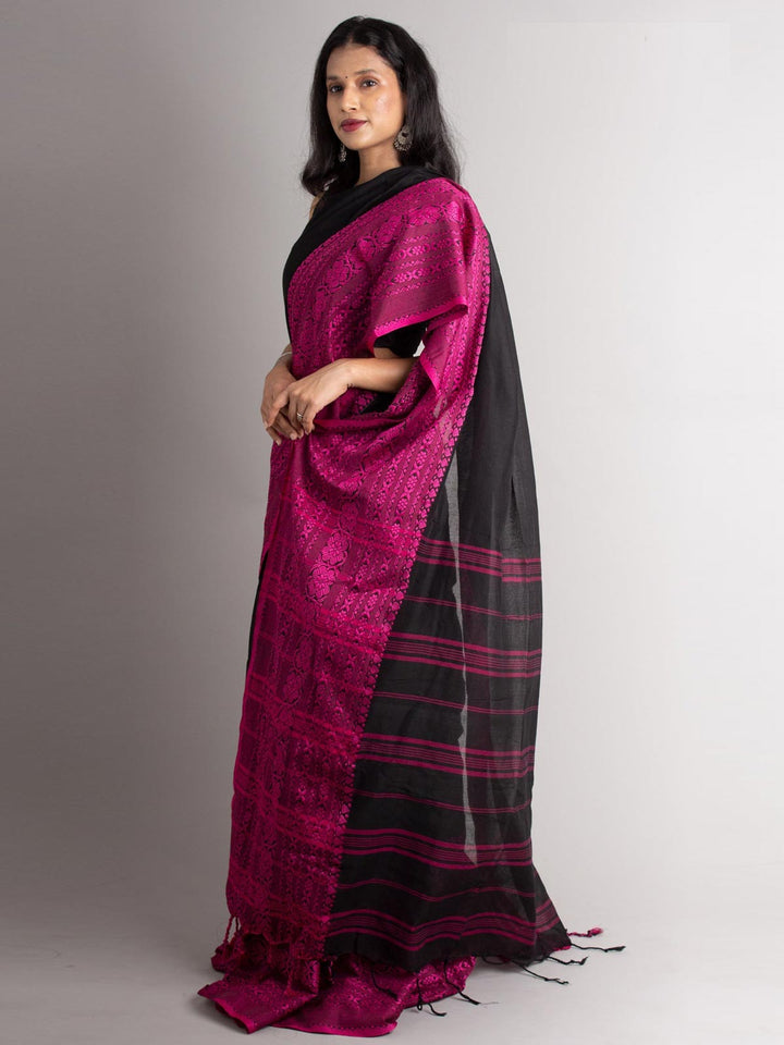 Begampuri Handwoven Premium Quality Bengal Cotton Saree - 19230 Saree AEVUM   