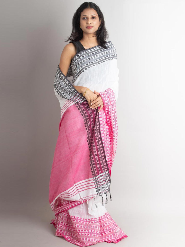 Begampuri Bengal Cotton Handloom Saree - 1041 Saree AEVUM   
