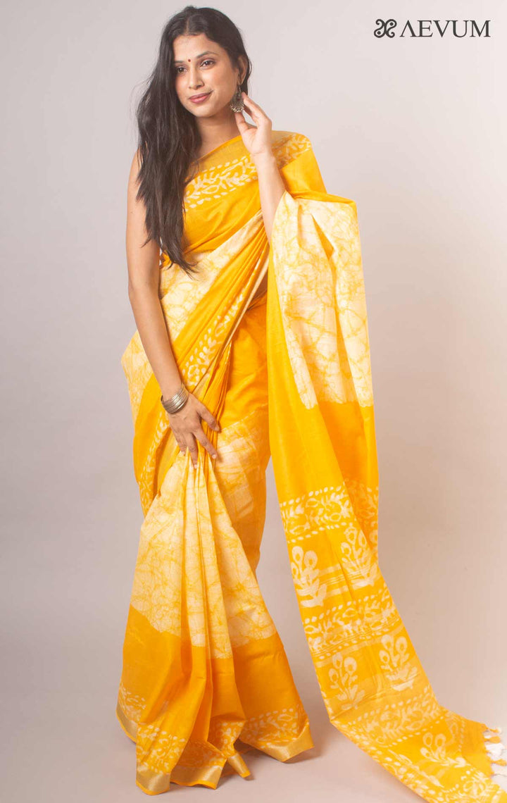 Linen Saree with Batik Print - 10441 Saree Anita   