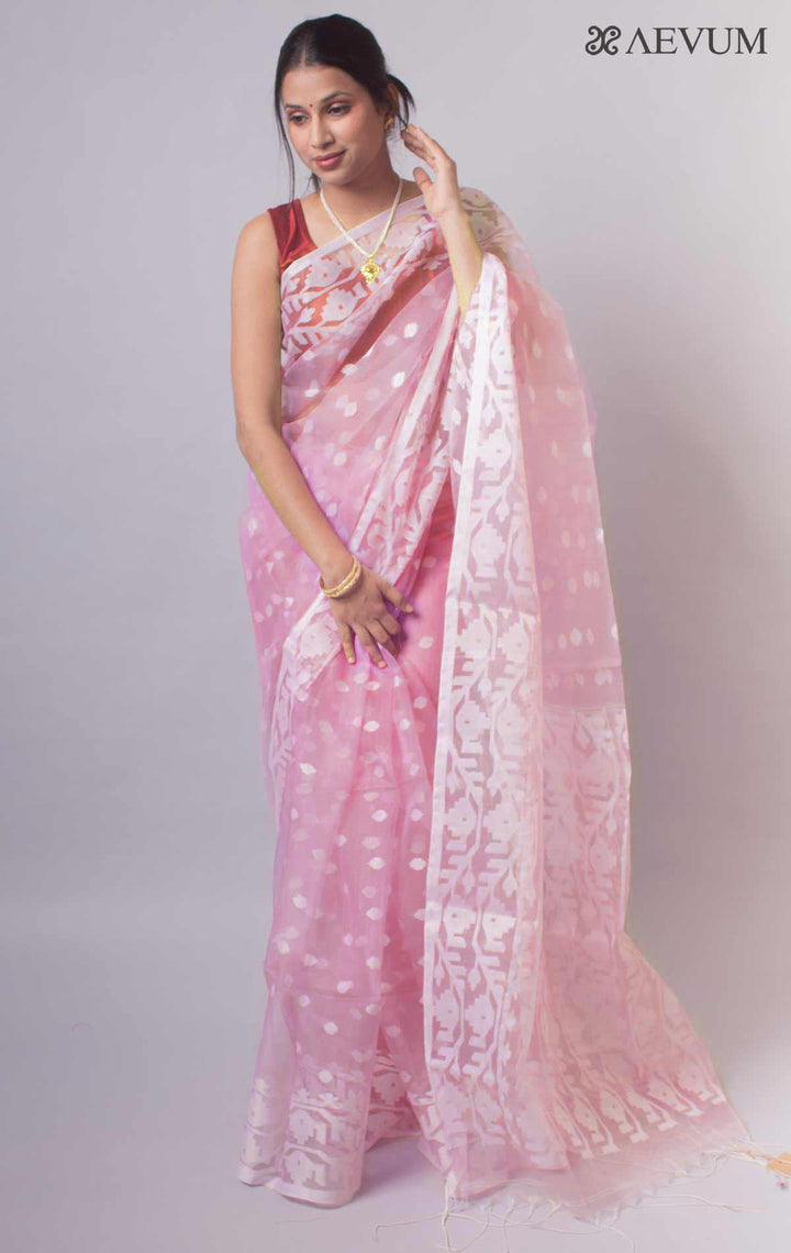 Muslin Dhakai Jamdani Saree - 17726 Saree AEVUM
