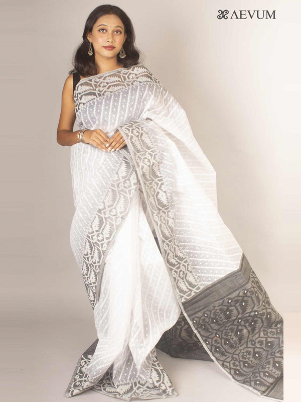 Bangladeshi Dhakai Jamdani Saree without Blouse Piece - 12034 Saree AEVUM 2