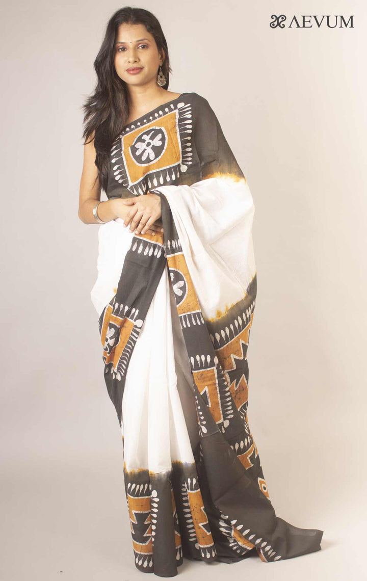 Hand Batik Mulmul Cotton Saree By Aevum - 12901 Saree Anita Kuthir   