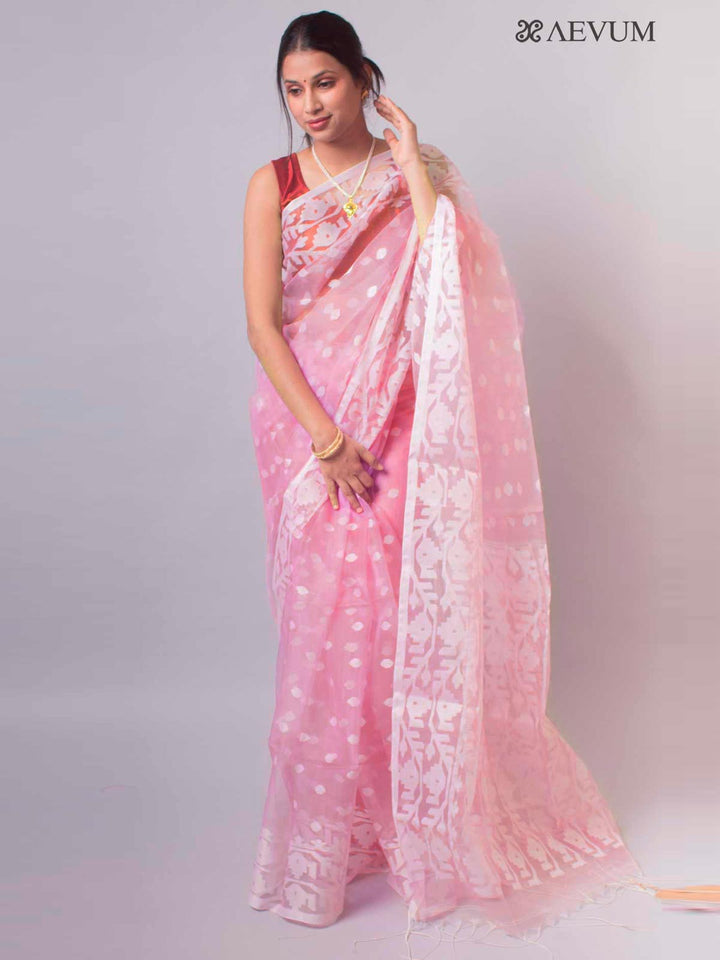Muslin Dhakai Jamdani Saree - 17726 Saree AEVUM