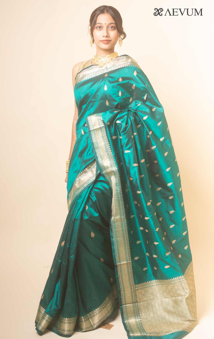 Kanjivaram Banarasi work Pure Silk Saree with Silk Mark - 17743 Saree AEVUM   