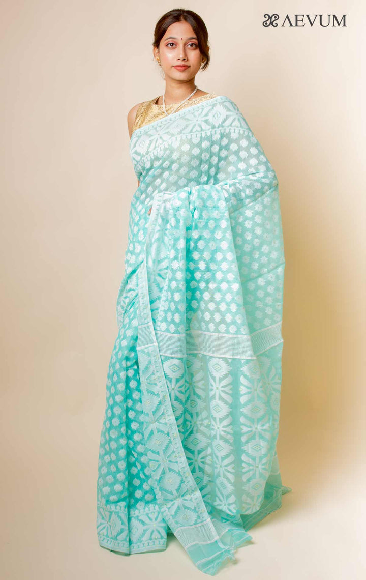 Soft Dhakai Jamdani Saree without Blouse Piece - 17895 - AEVUM