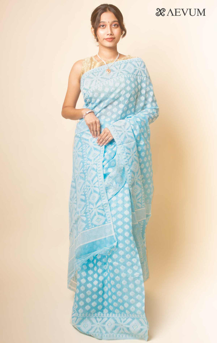 Soft Dhakai Jamdani Saree without Blouse Piece - 17896 - AEVUM