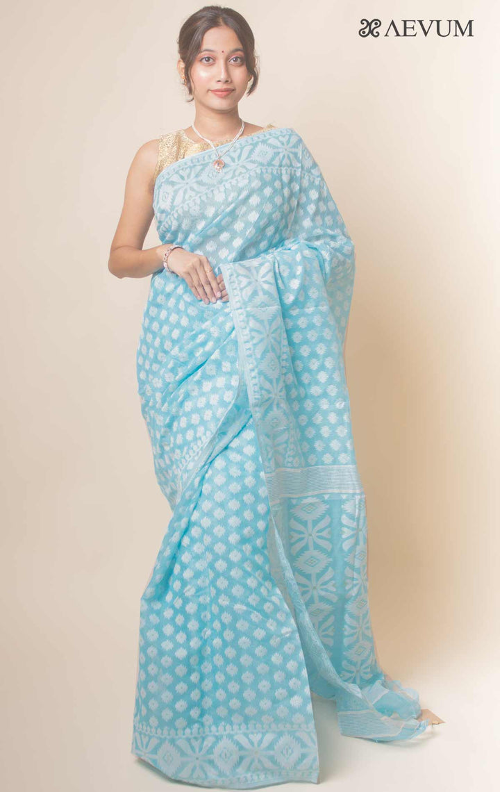 Soft Dhakai Jamdani Saree without Blouse Piece - 17896 - AEVUM