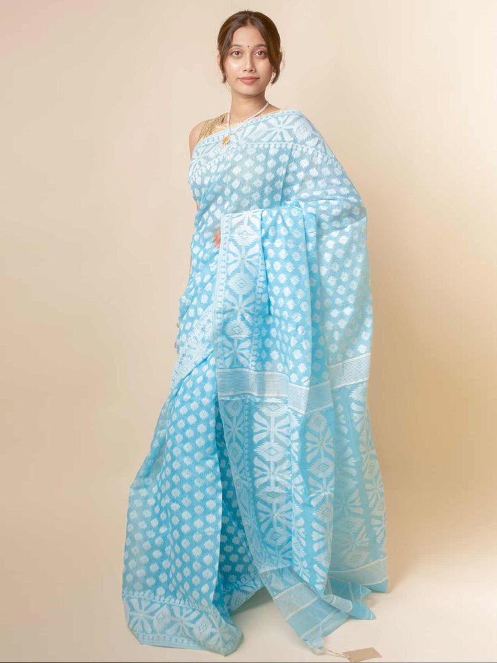 Soft Dhakai Jamdani Saree without Blouse Piece - 17896 Saree AEVUM