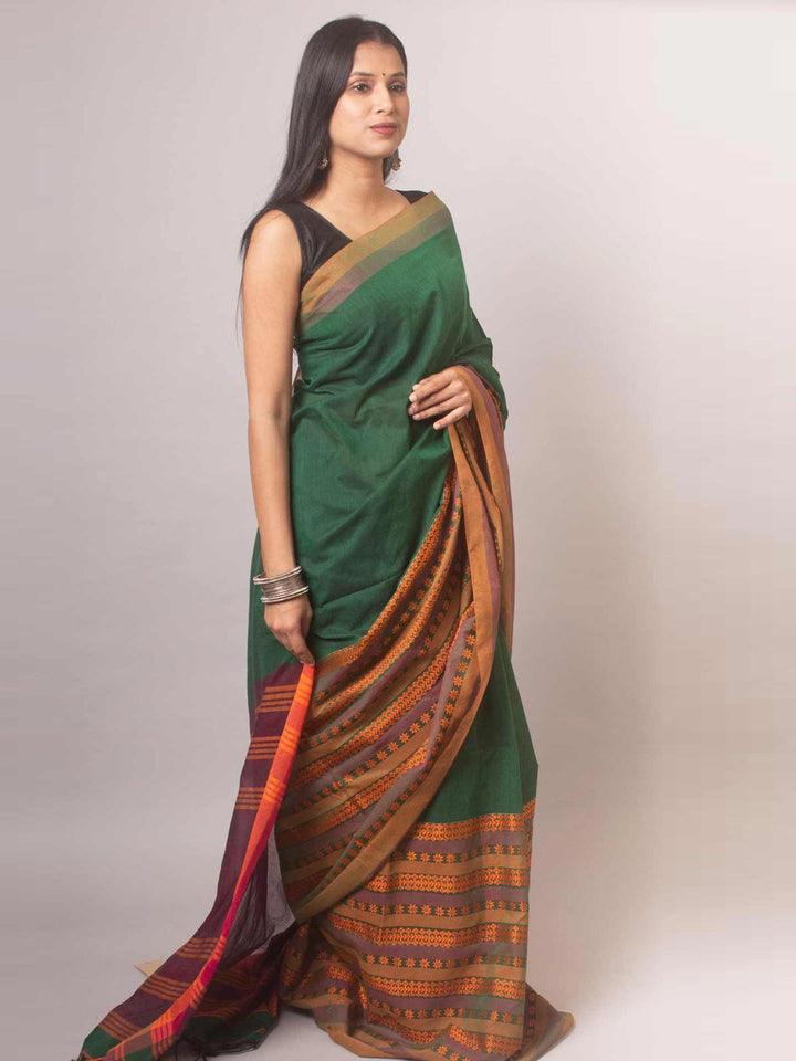 Begampuri Handwoven Premium Quality Bengal Cotton Saree - 19235 Saree AEVUM   