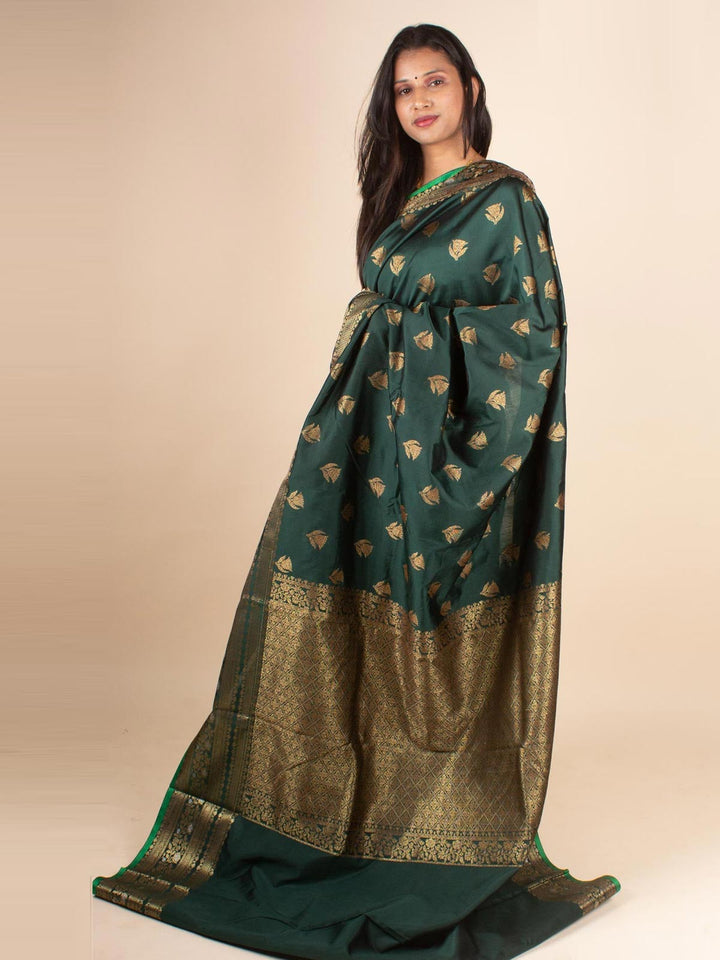 Soft Banarasi Silk Saree - 4591 Saree Riya's Collection   