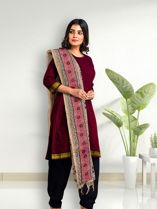 Mangalgiri Cotton Silk Kurta Set - 8734 Women's Kurta Set AEVUM 2   
