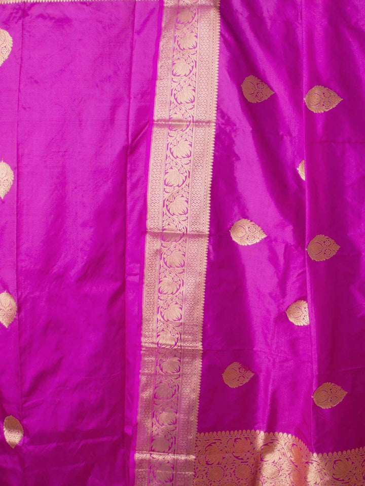 Banarasi Silk Saree with Silk Mark - 9762 Saree AEVUM   