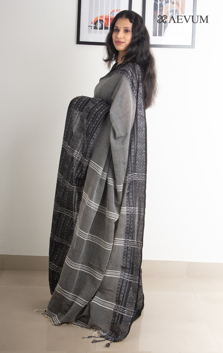 Begampuri Bengal Cotton Handloom Saree - 0500 Saree AEVUM 2   