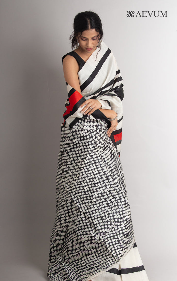 Three Ply Murshidabad  Pure Silk With Blouse Piece - 0579 - AEVUM