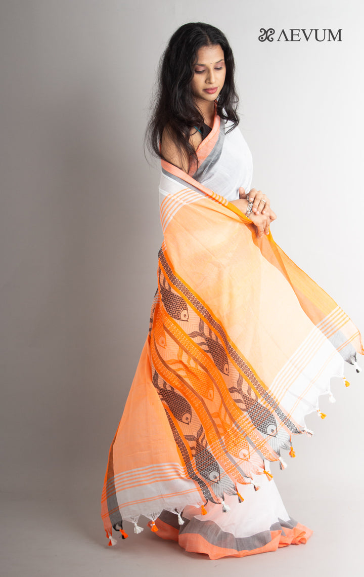 Begampuri Fish Madhyamani Bengal Cotton Saree - 0606 Saree AEVUM 2   
