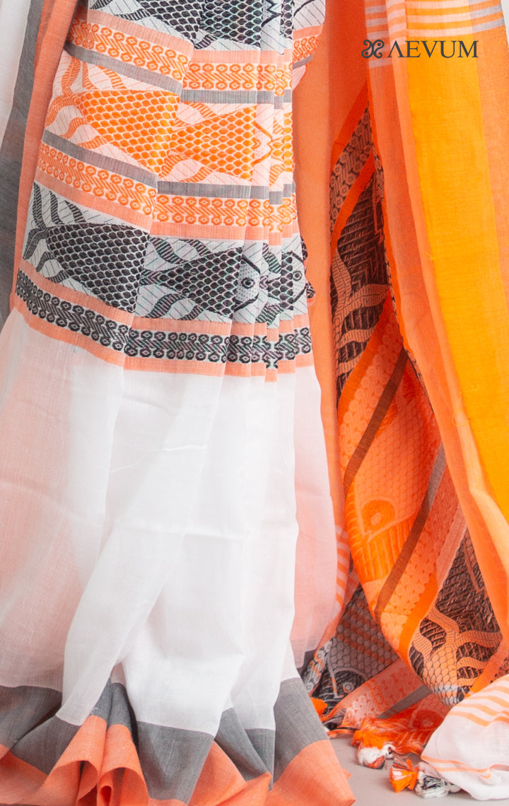 Begampuri Fish Madhyamani Bengal Cotton Saree - 0606 Saree AEVUM 2   