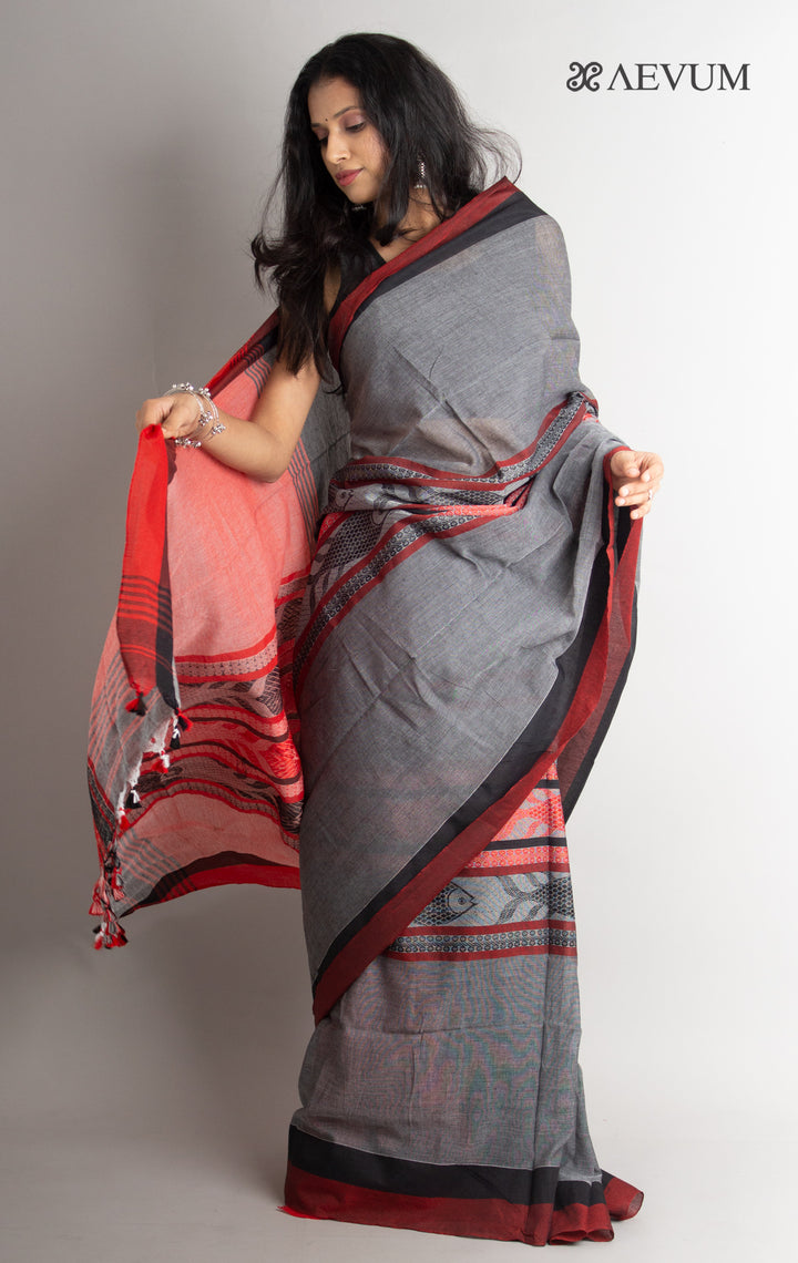 Begampuri Fish Madhyamani Bengal Cotton Saree - 0609 Saree AEVUM   