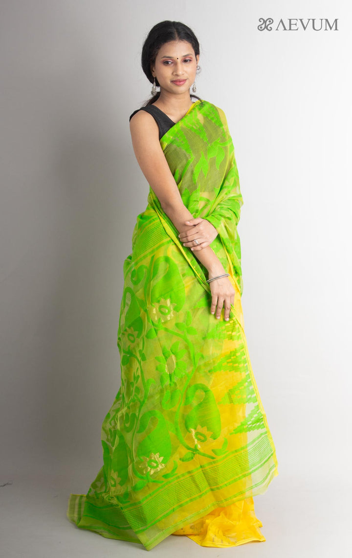 Paddo Dhakai Jamdani Saree without Blouse Piece - 0888 Saree AEVUM   