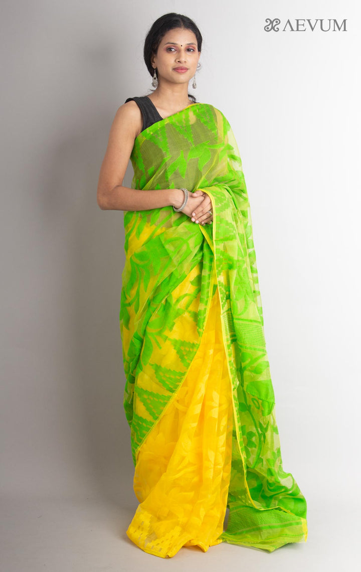 Paddo Dhakai Jamdani Saree without Blouse Piece - 0888 Saree AEVUM   