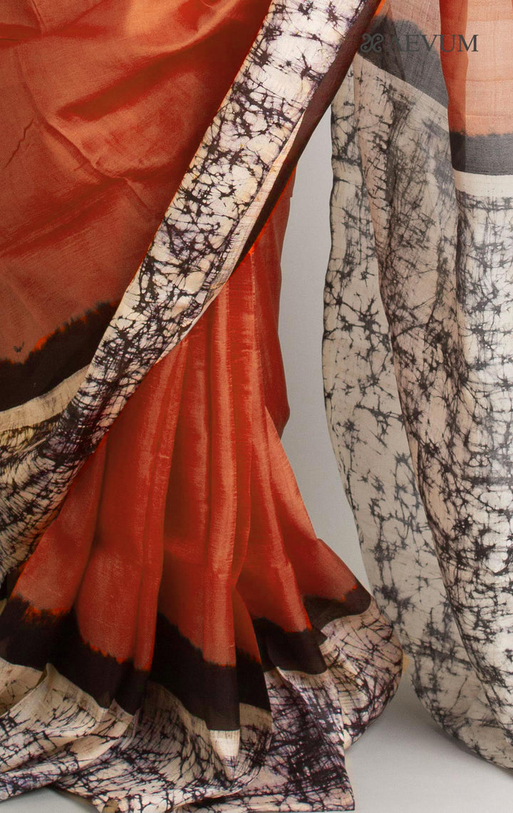 Three Ply Murshidabad Batik Print Pure Silk With Blouse Piece - 1295 - AEVUM