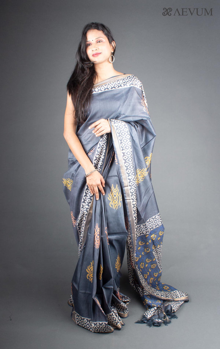 Katan Silk Saree with Batik Print - 5778 Saree Tausif   
