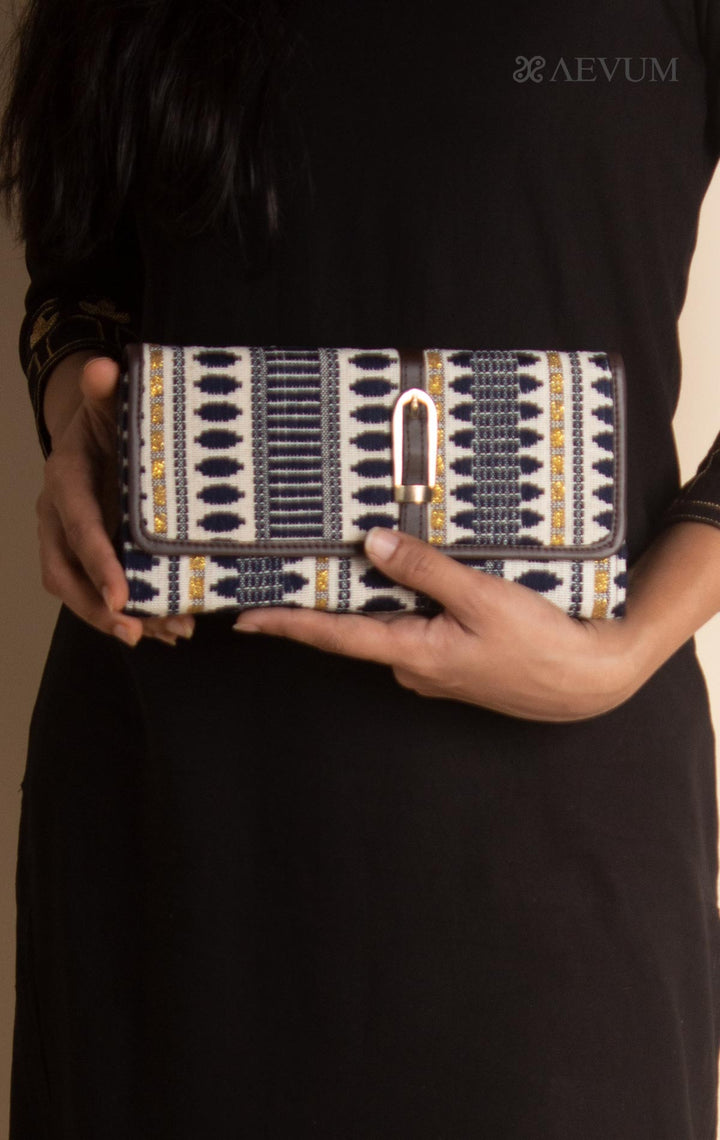 Woven Fabric Buckle Lace Wallet - 2915 Bags AEVUM