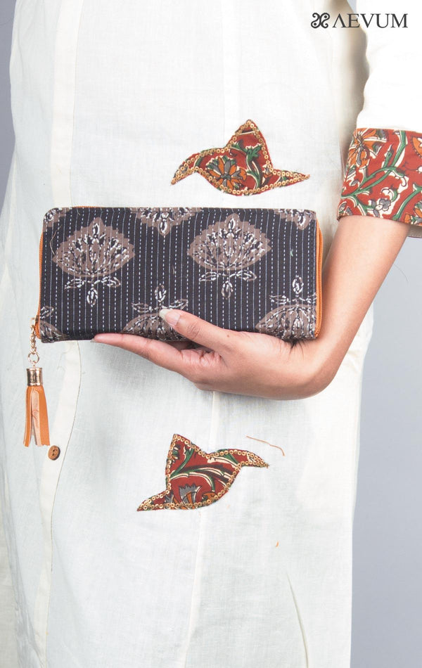 Ajrakh Print Fabric Classic Wallet - 3842 Bags AEVUM 2   