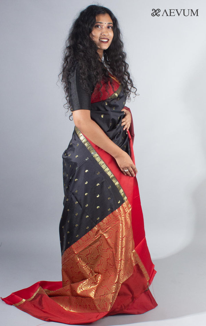 Gorod Soft Silk Saree With Zari Motifs - 4124 - AEVUM