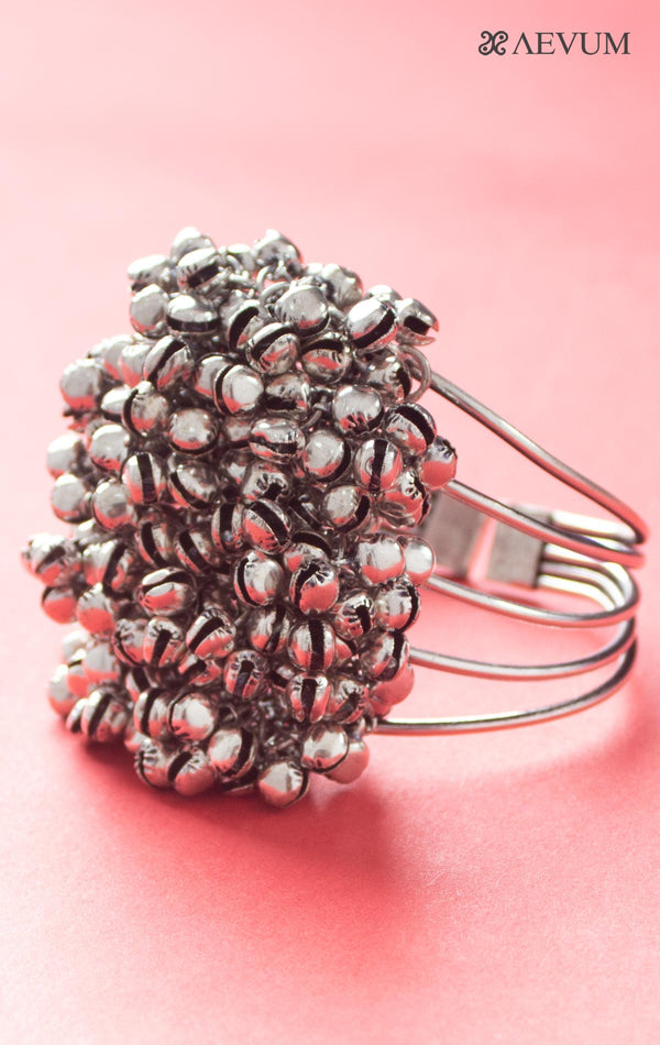 Designer Ghungroo Bracelet/Kada - 0564 Jewellery AEVUM