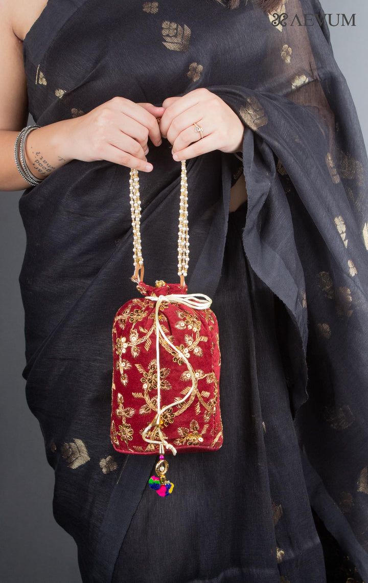 Embroidered Potli Bag - 6264 Bags SSH   