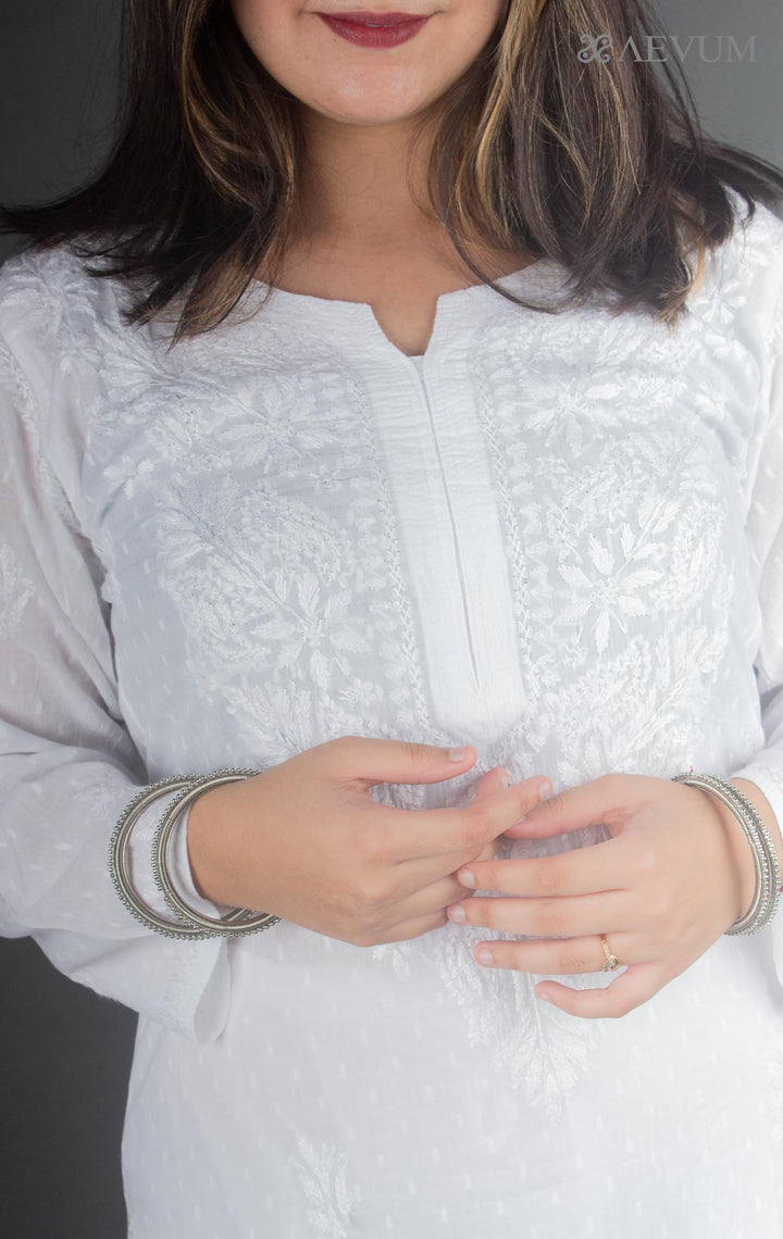 Hand Embroidered Lucknowi Chikankari Kurti - 7197 Kurti Silk Thread   