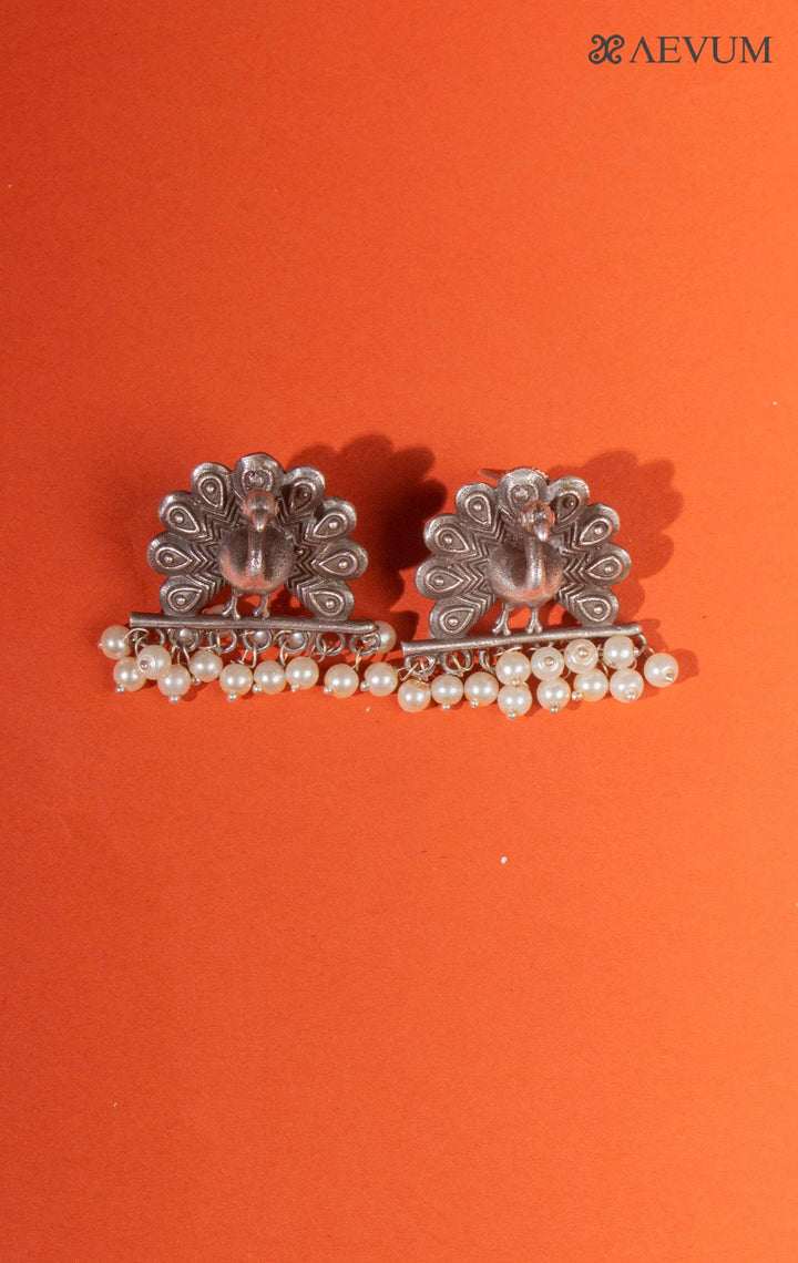 Silver Peacock Stud Earrings - 8254 Jewellery Ozanoo   