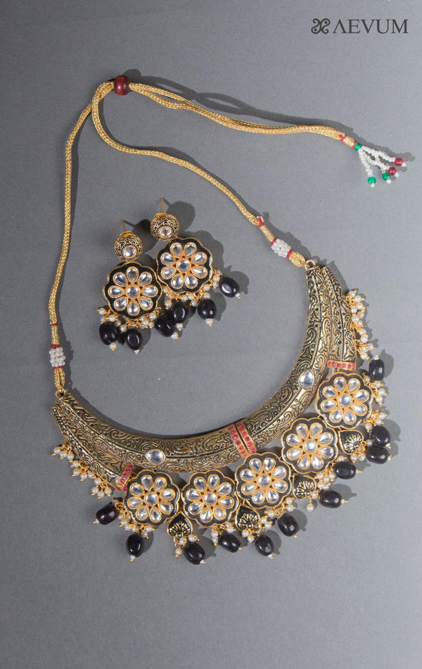 Meenakari Kundan Hasli Necklace Jadau Set - 8285 Jewellery Ozanoo   