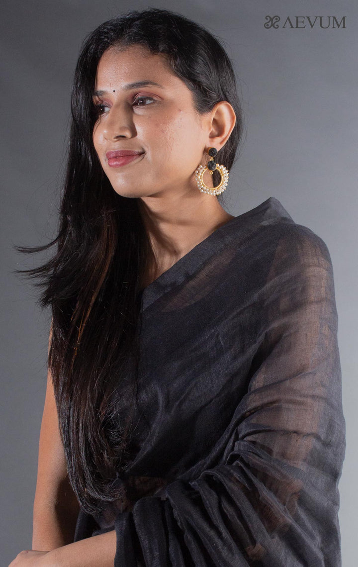 Stone & White Pearl Round Earrings - 8313 - AEVUM