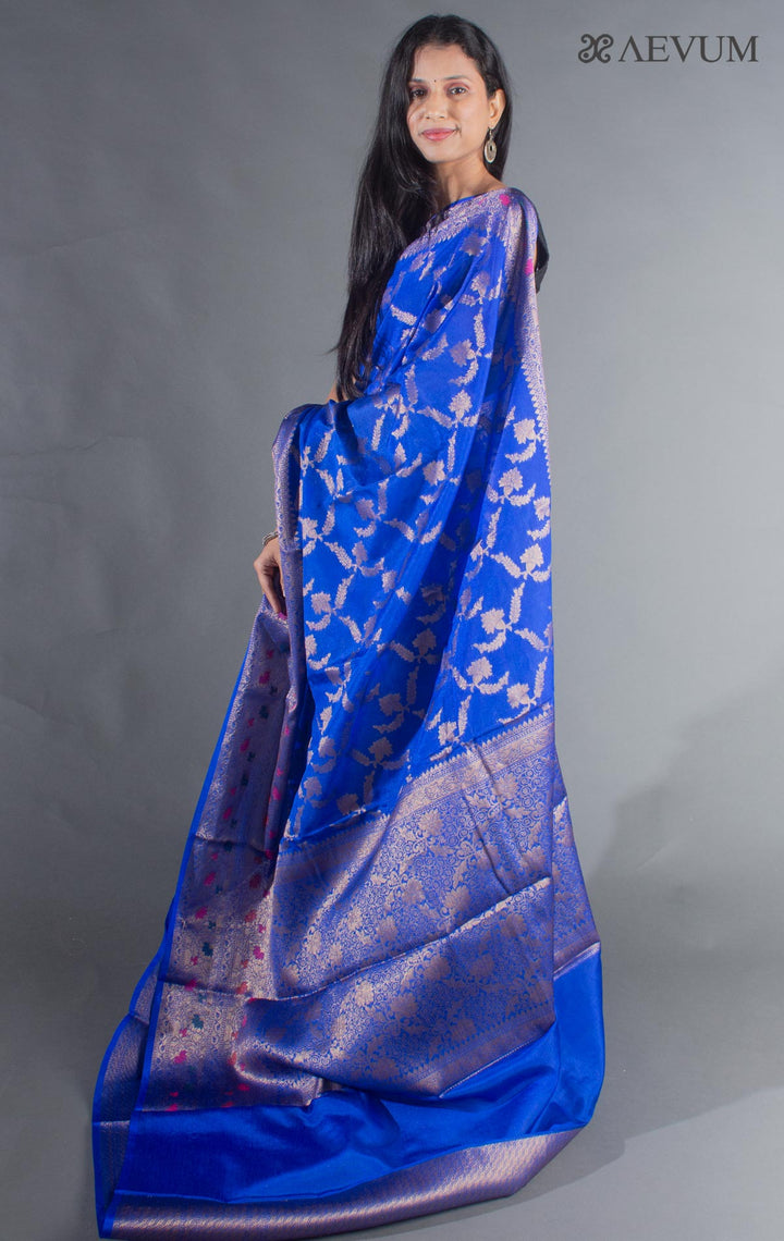 Soft Silk Banarasi Saree - 8361 - AEVUM