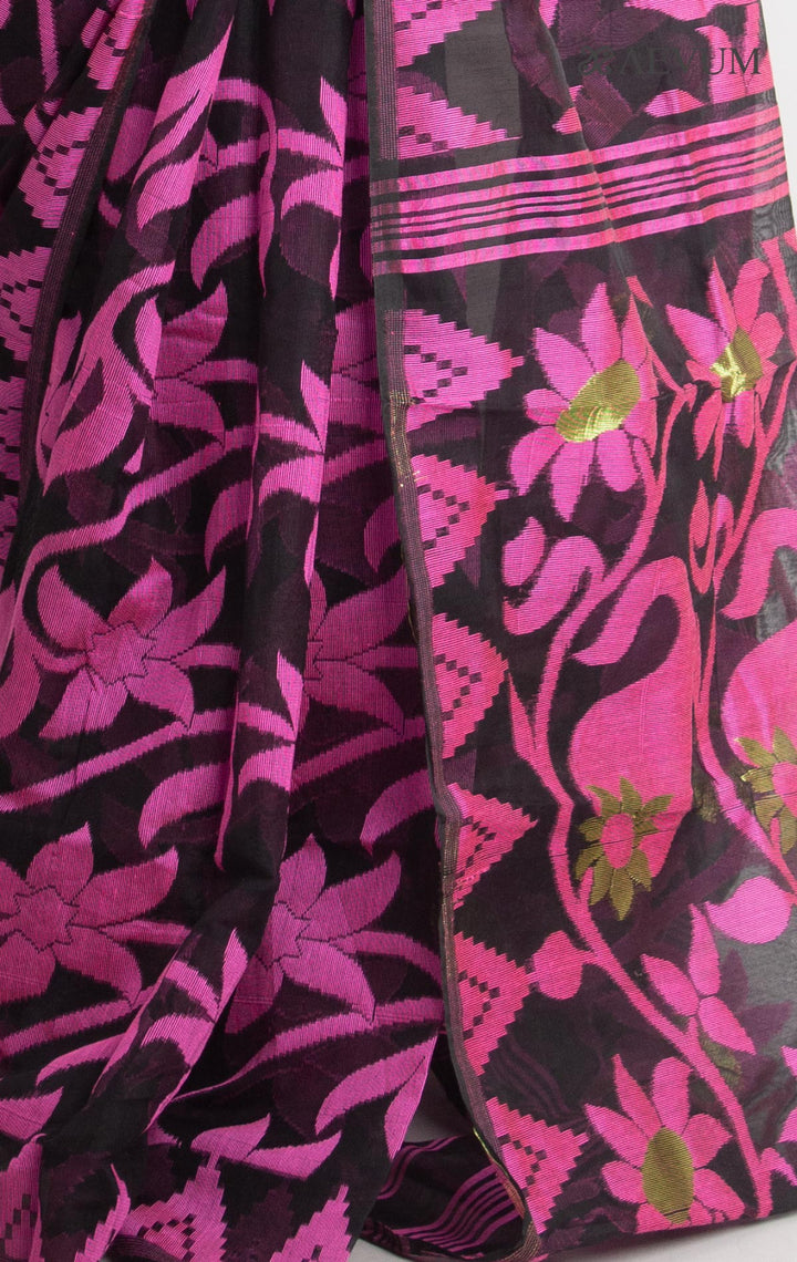 Paddo Dhakai Jamdani Saree without Blouse Piece - 0884 Saree AEVUM