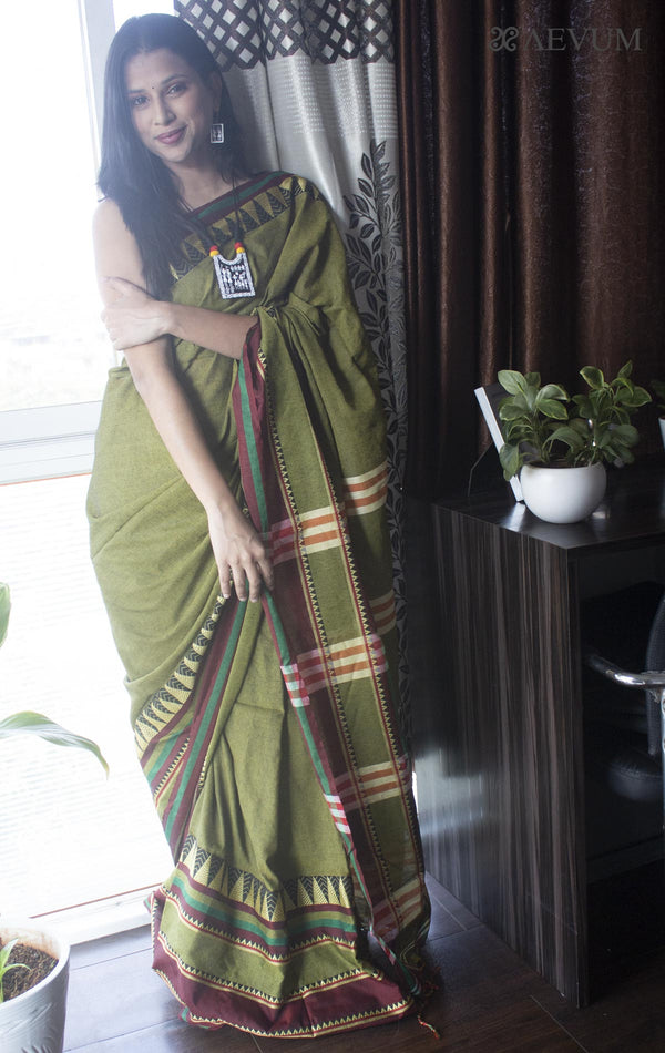 Madhumani Begampuri Bengal Cotton Handloom Saree - 9767 Saree Riya's Collection   