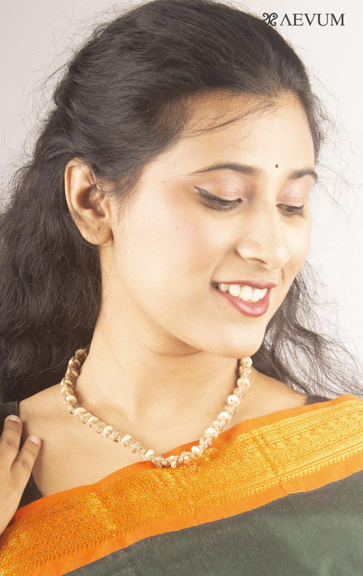 Handmade Beaded Necklace BDNECK-451 Jewellery AEVUM