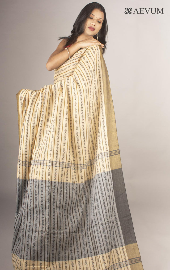 Begampuri Bengal Cotton Handloom Fish Motif Saree - 9661 - AEVUM