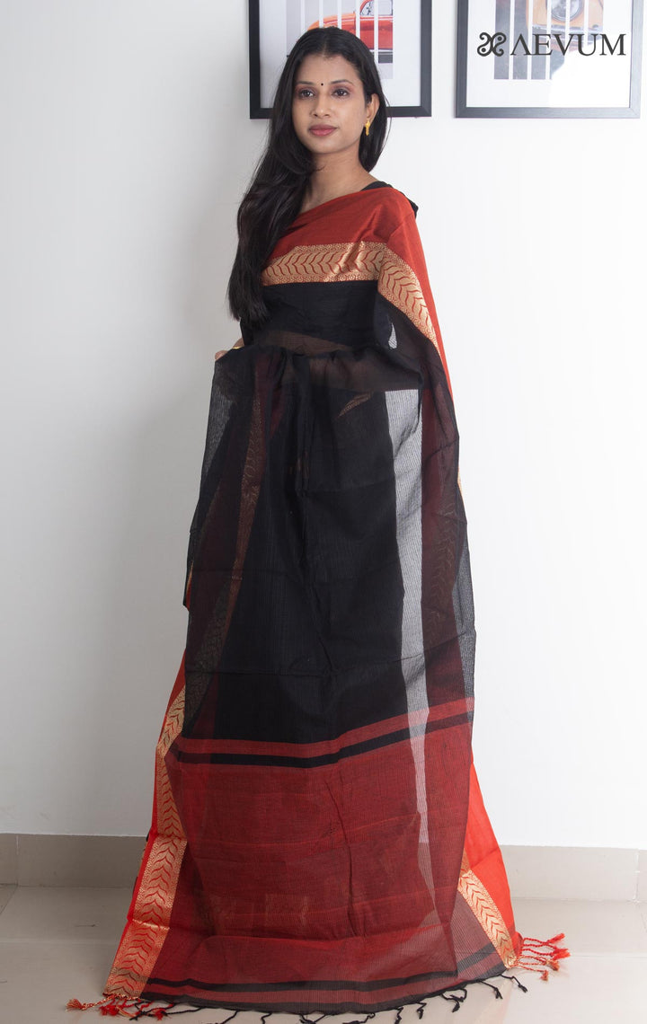 Bangladeshi Cotton Handloom Saree Without Blouse Piece - 2260 - AEVUM