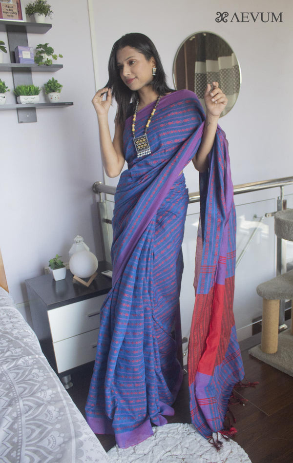 Begampuri Bengal Cotton Handloom Fish Motif Saree - 9663 - AEVUM