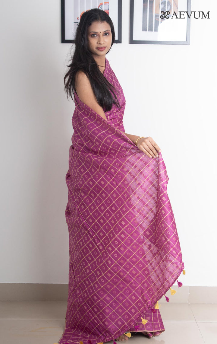 Katan Silk Saree with Checks - 2261 Saree AEVUM