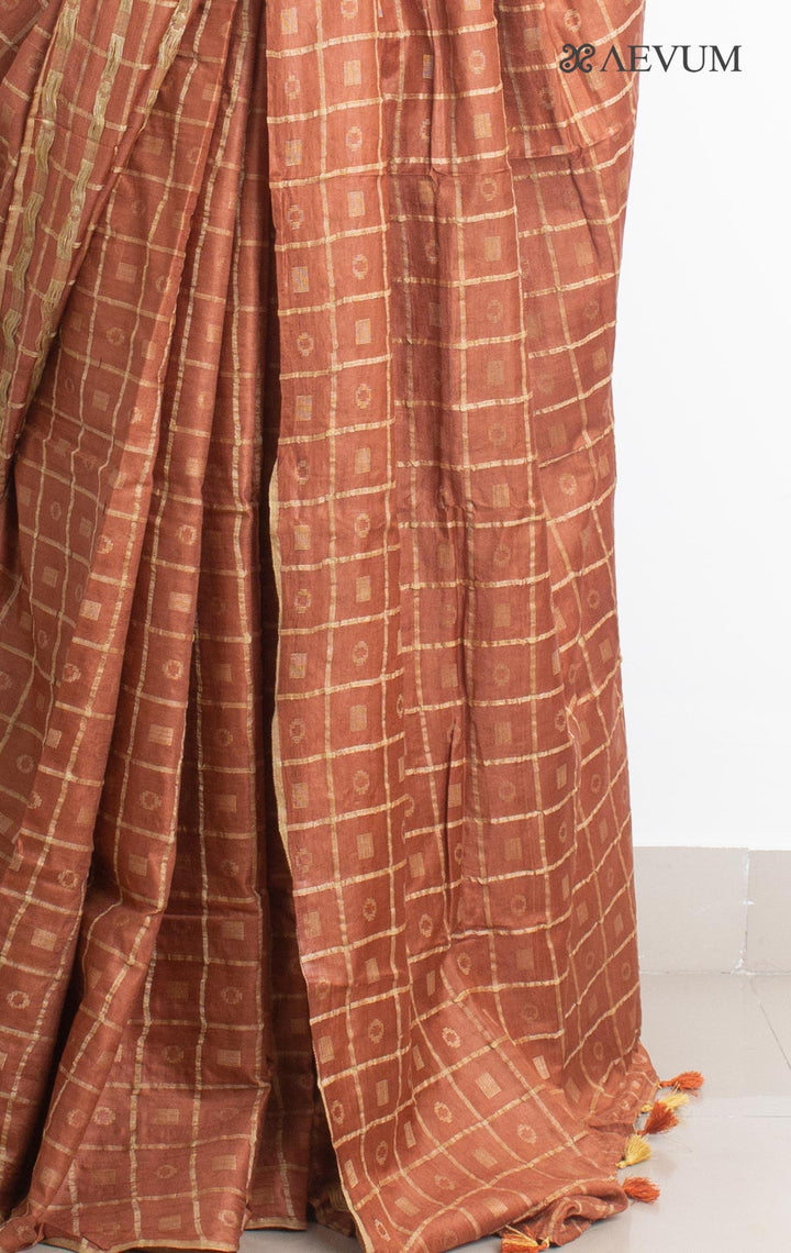 Katan Silk Saree with Checks - 2329 Saree Raj Dev Kumar   