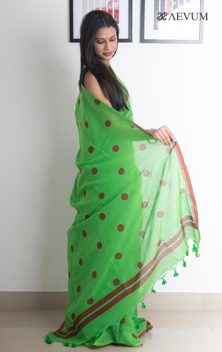 Polka Dot Mulmul Cotton Saree - 2397 - AEVUM