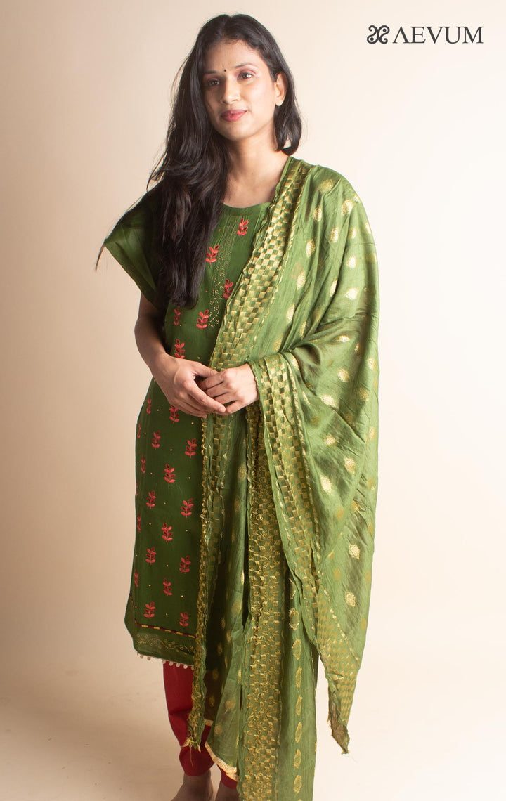 Unstitched Cotton Dress Material with Chiffon Dupatta - 2998 - AEVUM