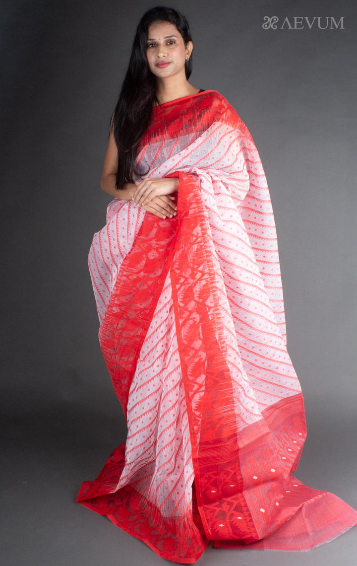 Bangladeshi Dhakai Jamdani Saree without Blouse Piece - 7828 Saree AEVUM 2   