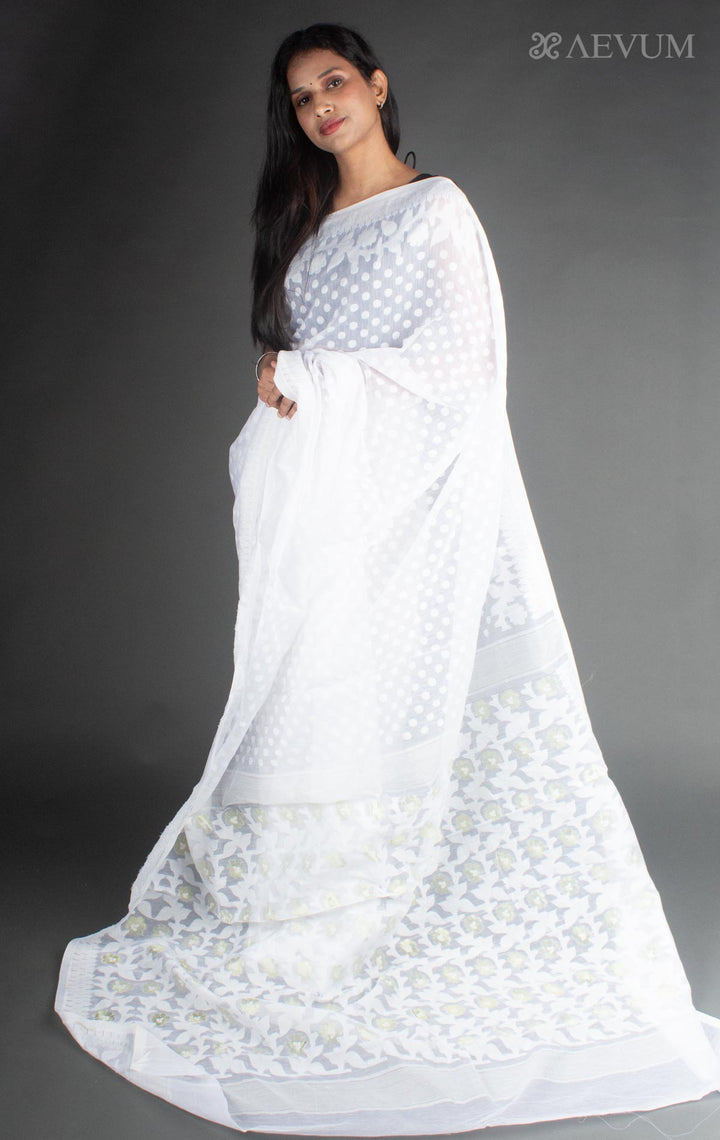 Nayantara Dhakai Jamdani Saree without Blouse Piece - 7735 - AEVUM