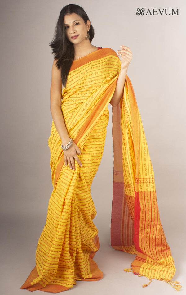 Begampuri Bengal Cotton Handloom Fish Motif Saree-9659 - AEVUM
