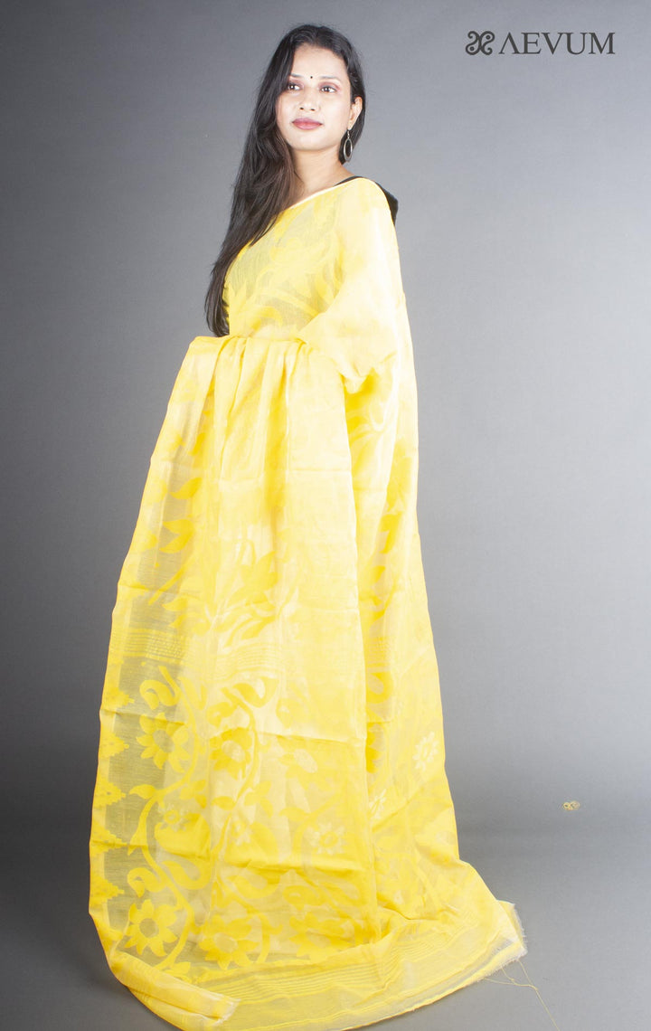 Paddo Dhakai Jamdani Saree without Blouse Piece - 5730 Saree Anita Kuthir   