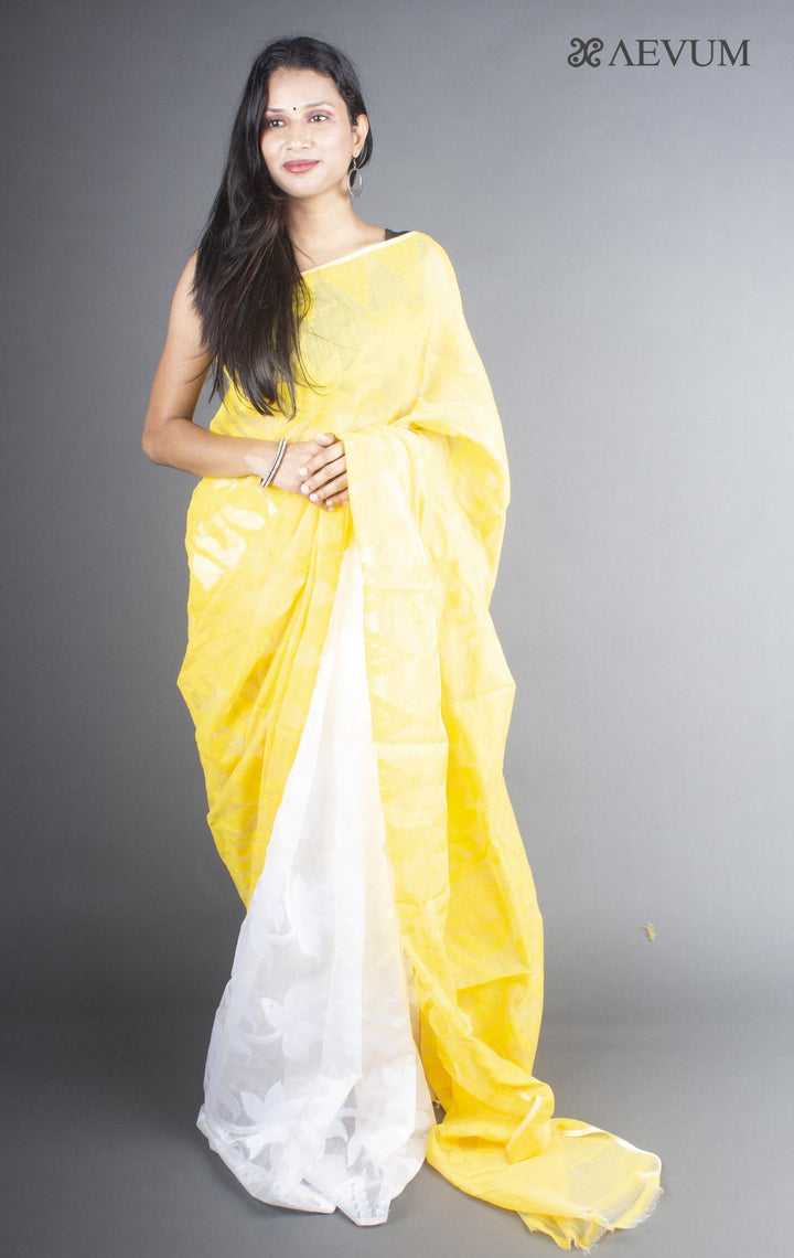 Paddo Dhakai Jamdani Saree without Blouse Piece - 5730 - AEVUM